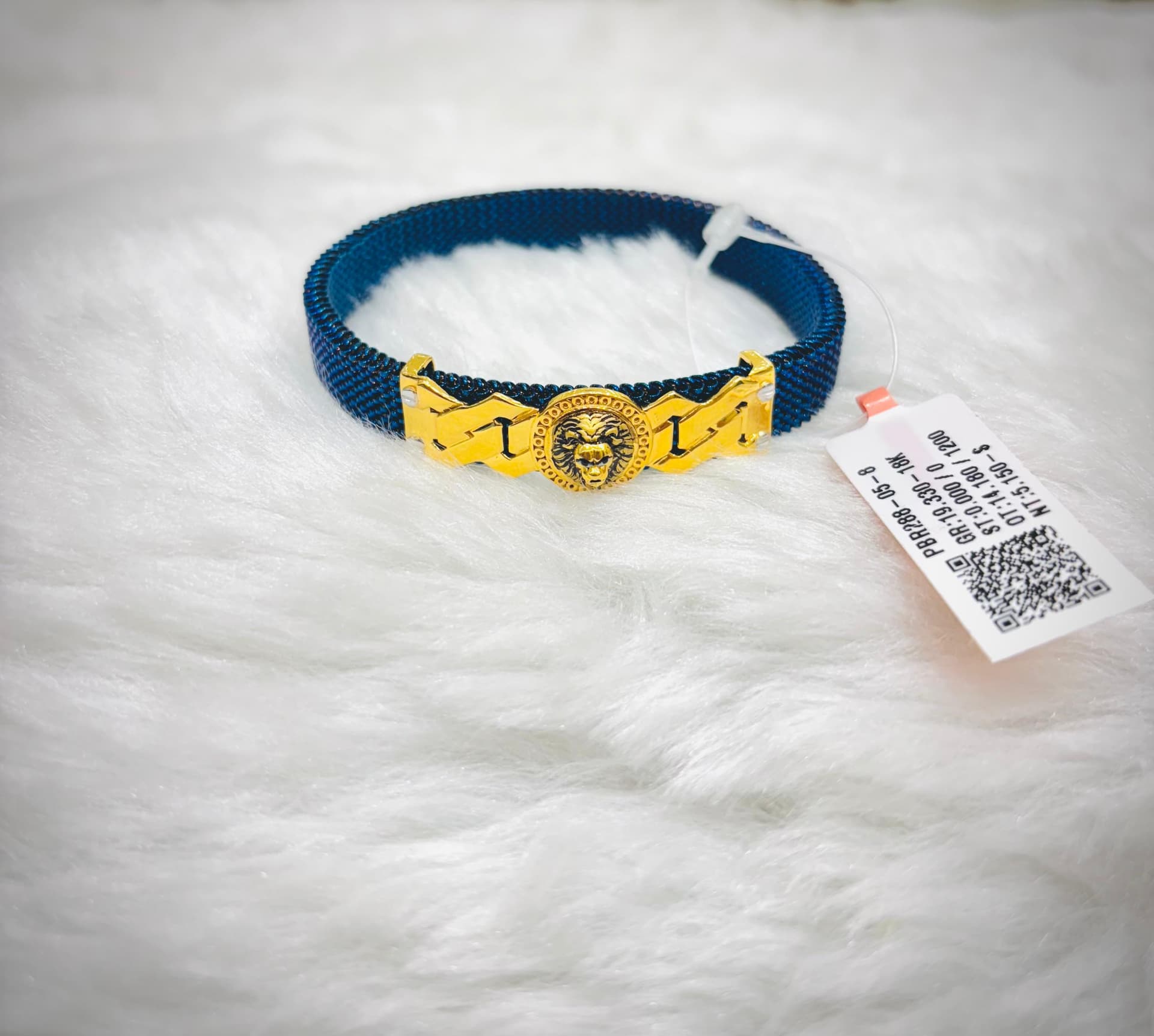 Gents Textured Diamond-Link Bracelet
