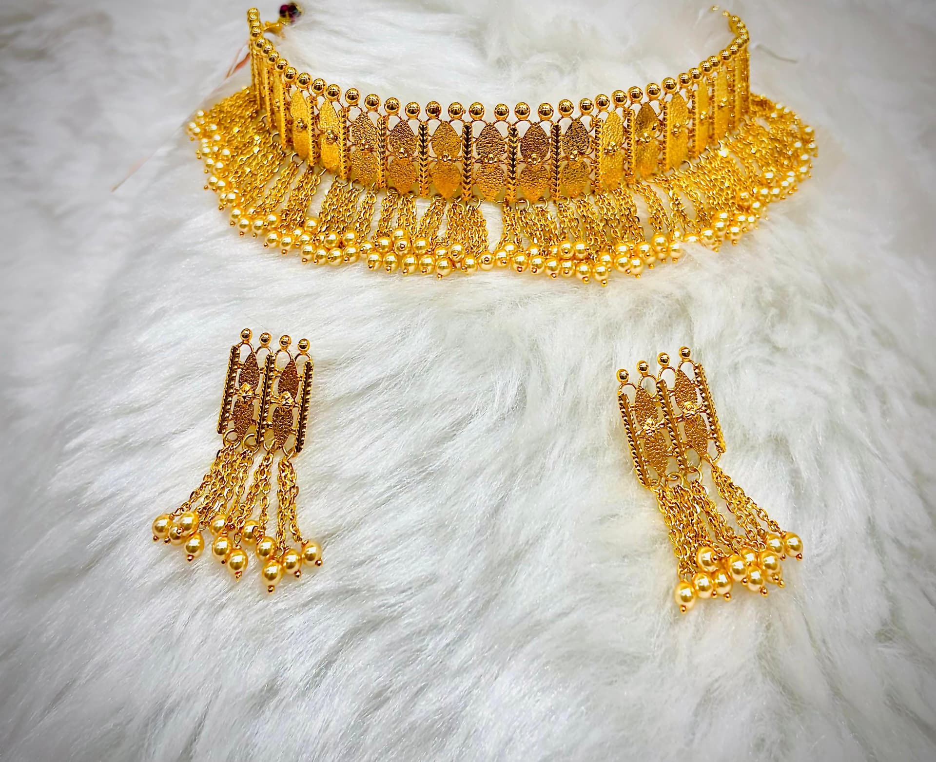 Fringe-Leaf Gold Choker Necklace Set