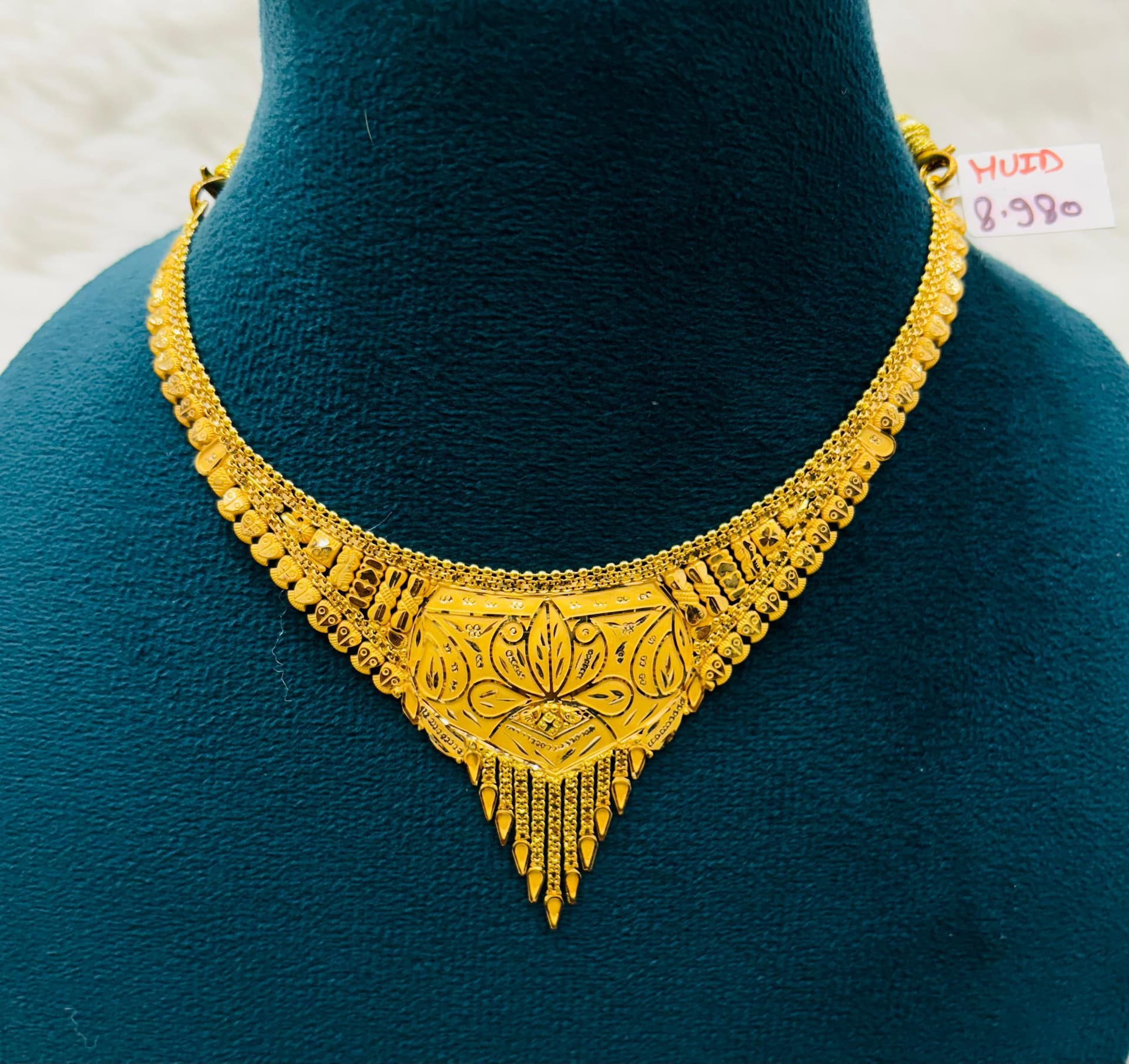 Traditional Gold Necklace
