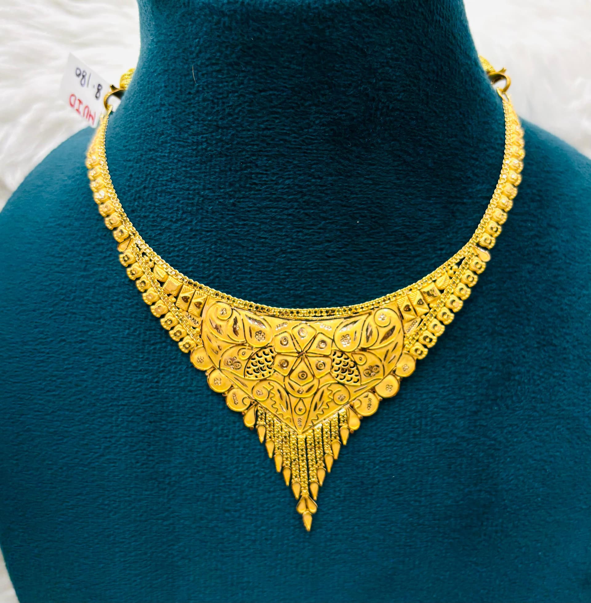 Traditional Gold Necklace