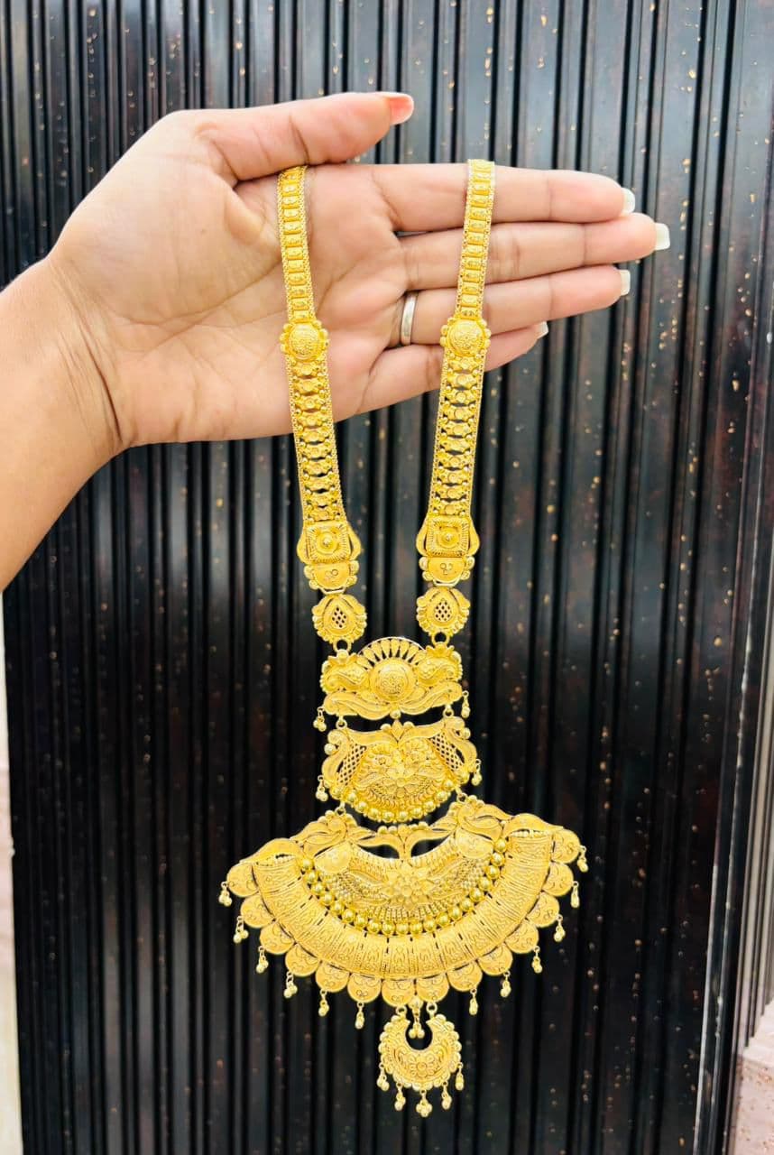 Traditional Gold Necklace