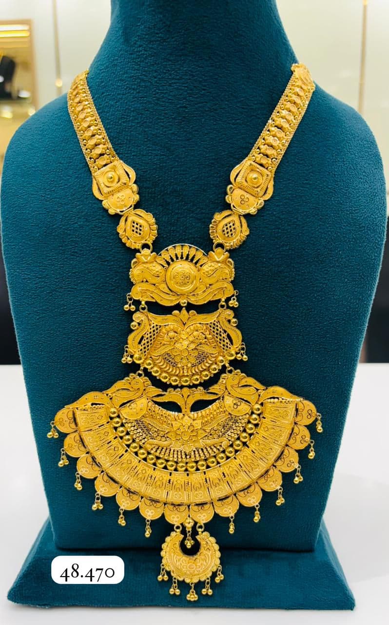 Traditional Gold Necklace
