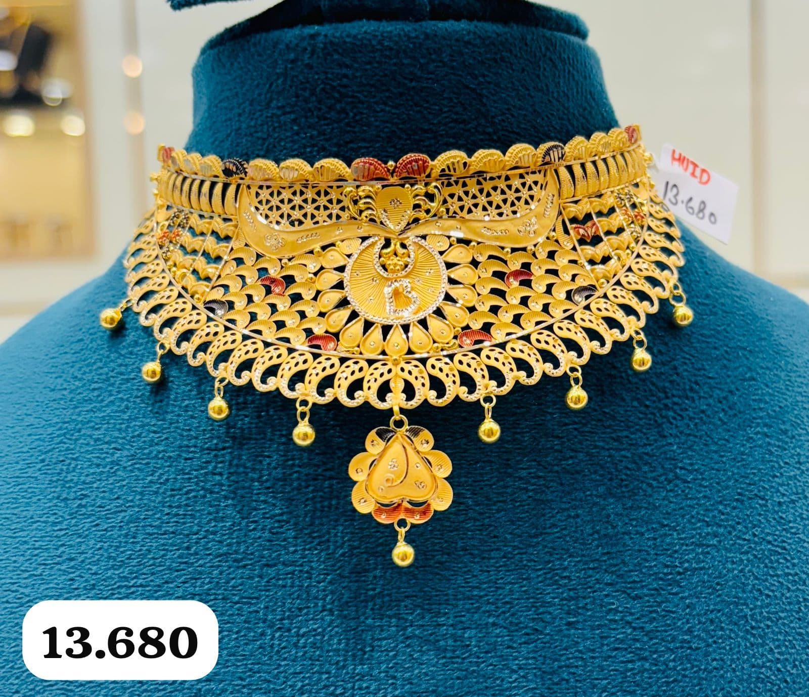 Traditional Gold Necklace