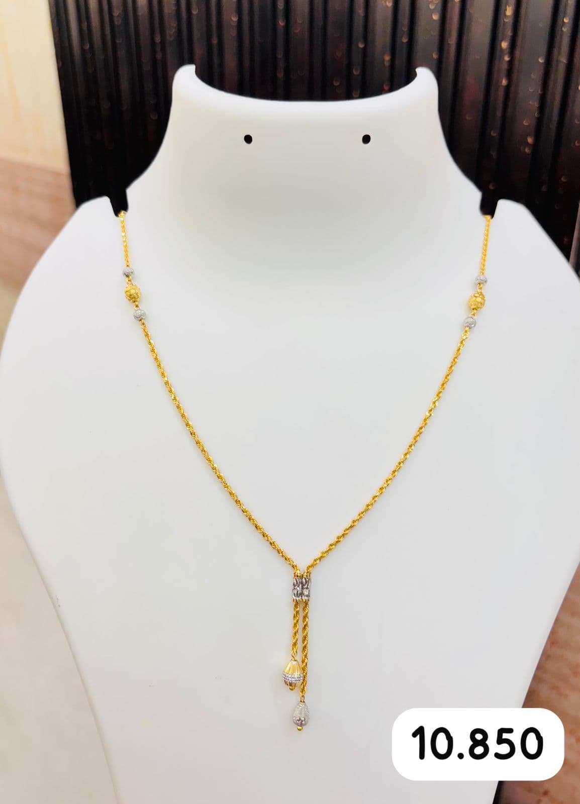 Rope-Twist Ball Station Gold Chain