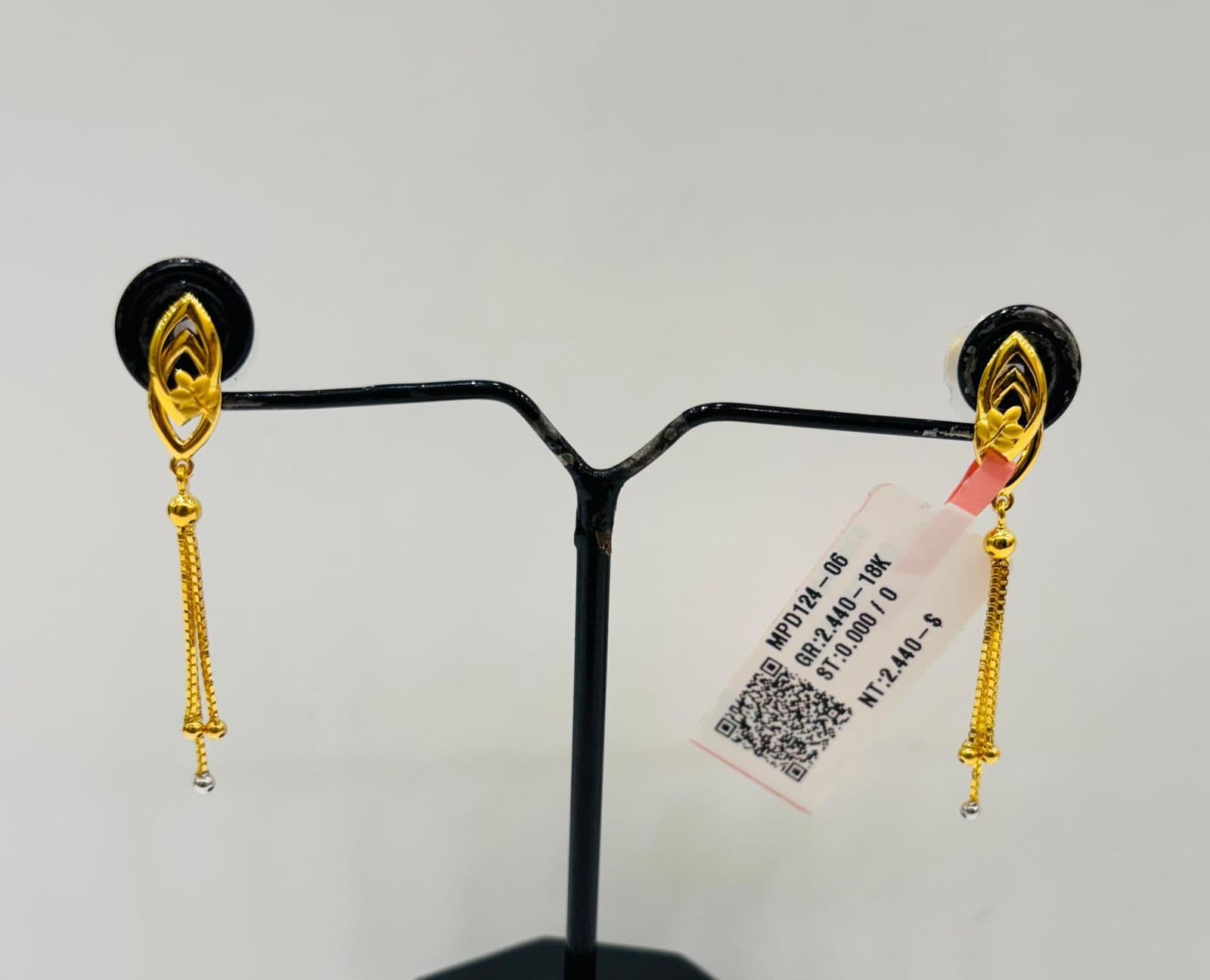 Heritage Gold Earrings