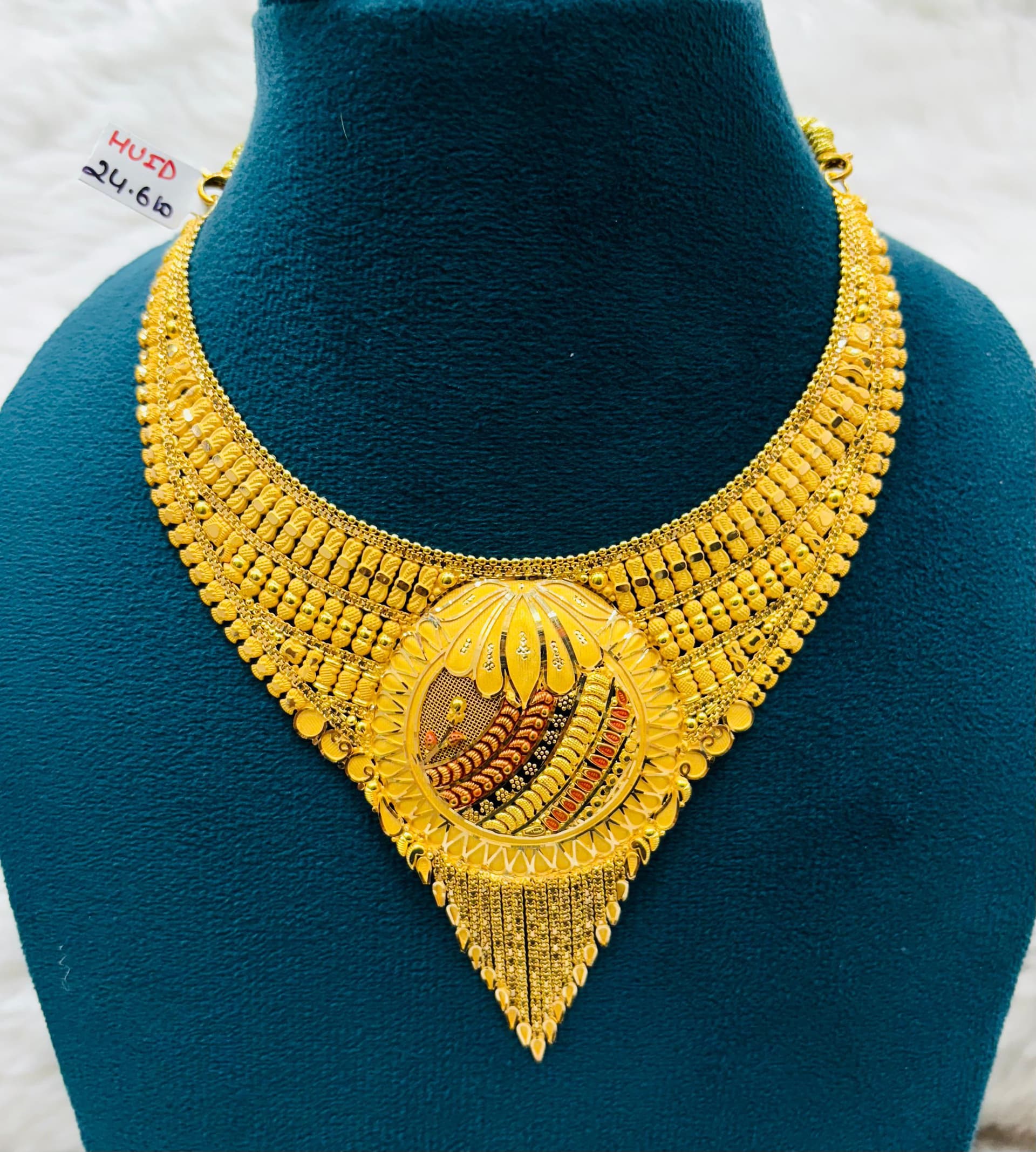 Traditional Gold Necklace