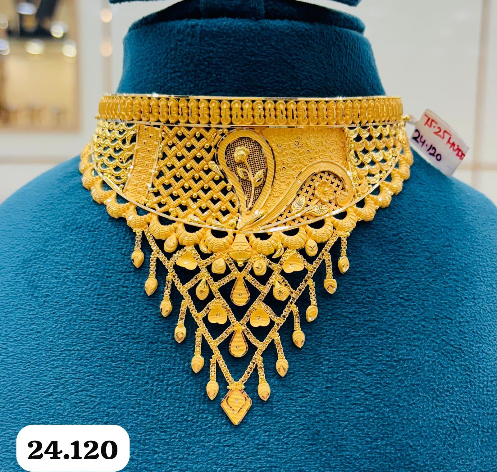 Traditional Gold Necklace