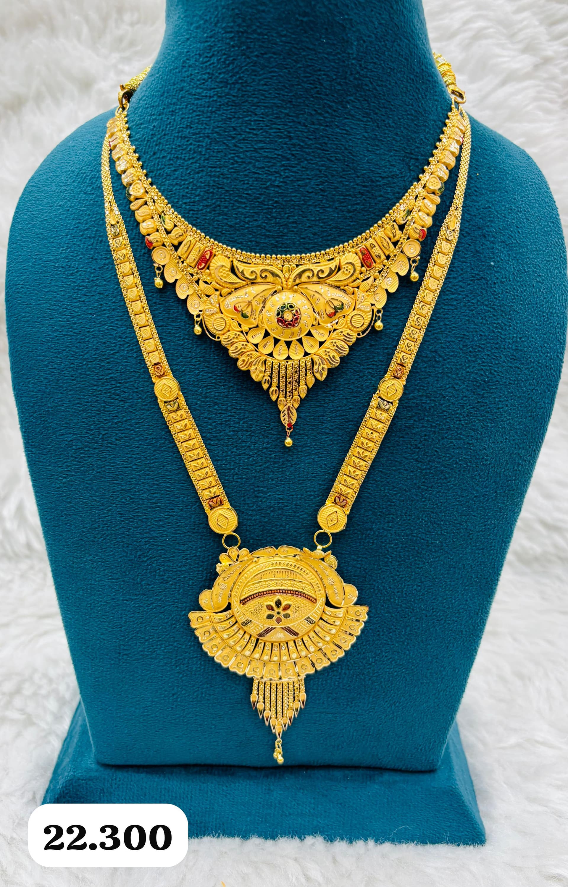 Gold Necklace Set