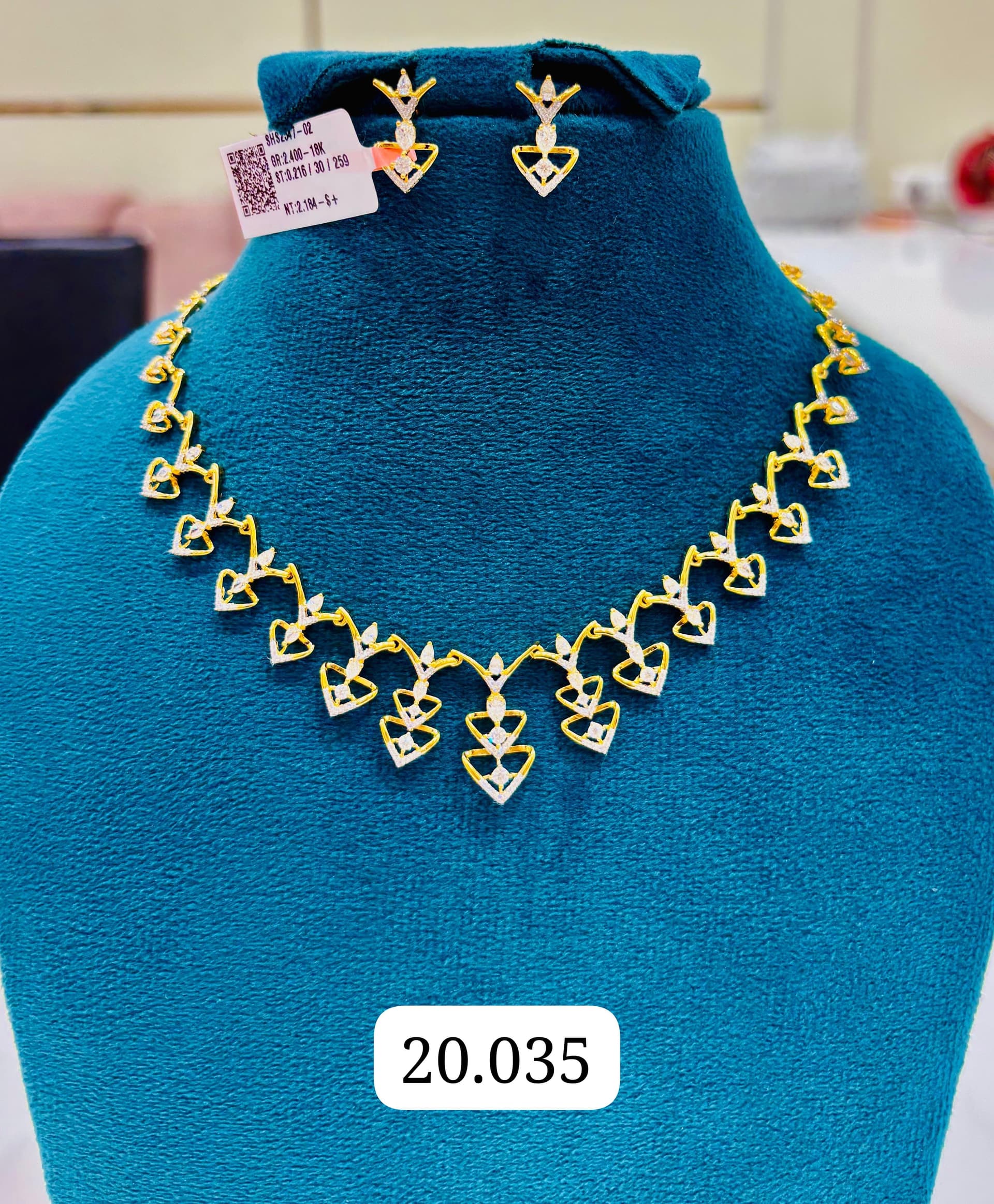 Anaya Diamond Necklace